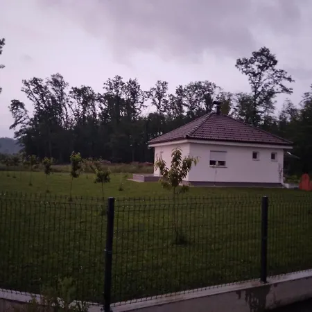 Dom wakacyjny Vikendica Ninic