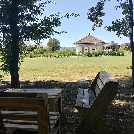 Vikendica Ninic * Laktaši